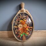 Curved glass flower frame