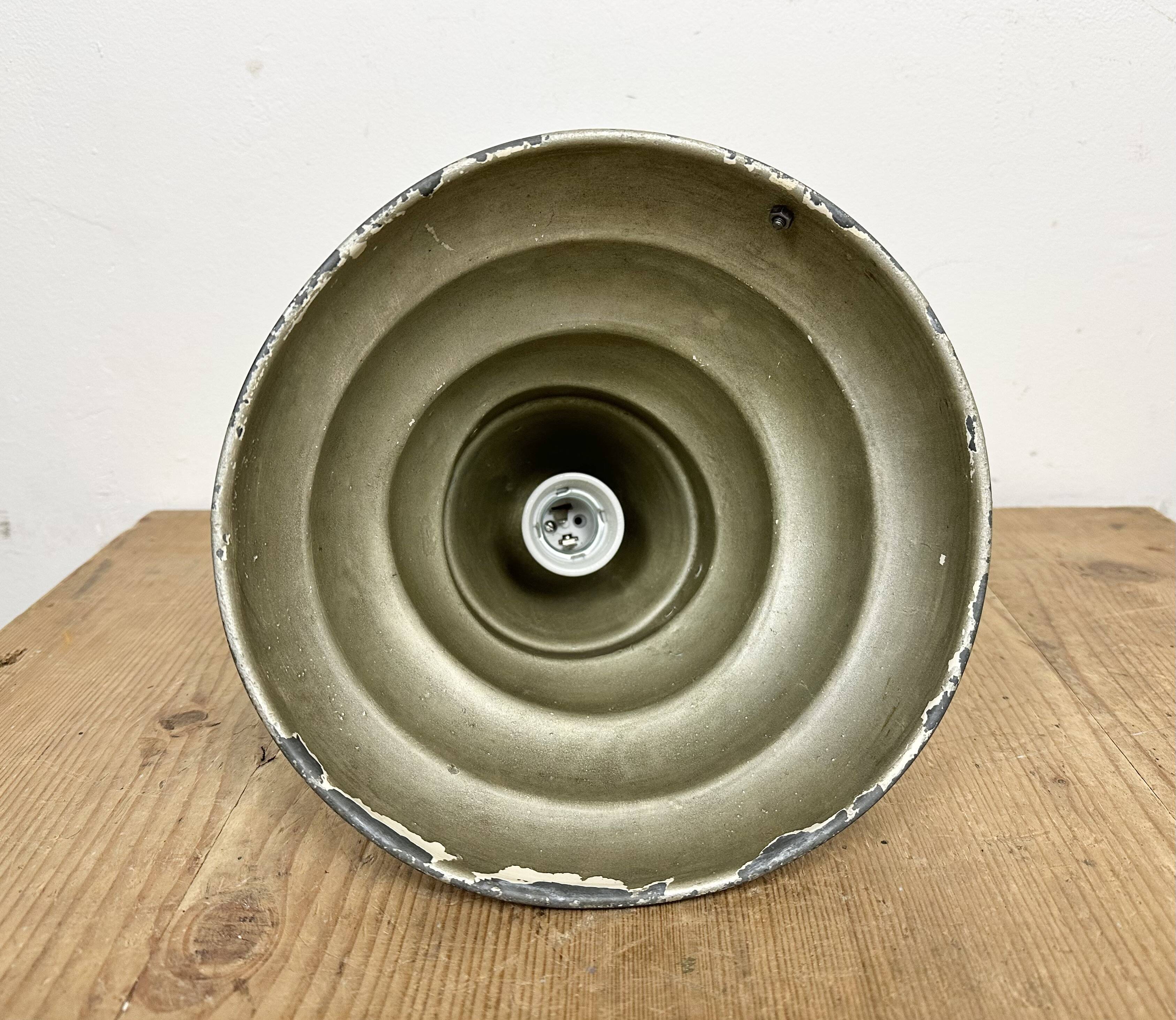 Green Industrial Aluminium Hanging Lamp, 1970s