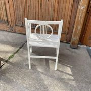 Art Deco chair in white painted wood, 1930s office chair, medallion backrest and armrests.