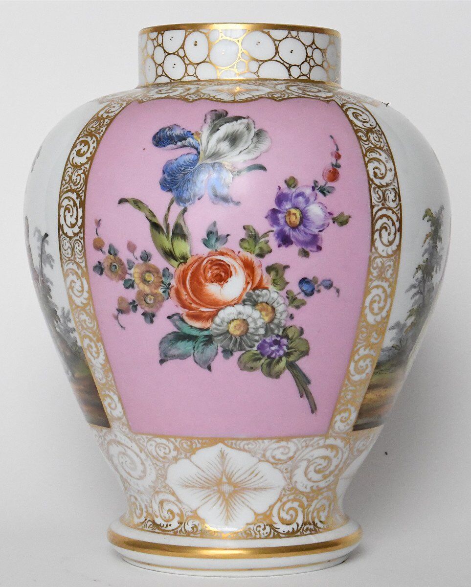 Pair of covered Dresden porcelain vases from Helena Wolfsohn's studio