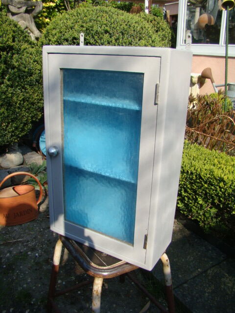 Armoire pharmacie ancienne Selency