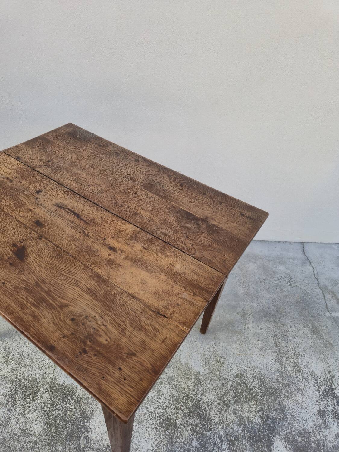 Antique rustic farmhouse table in solid oak, circa 1900s - 84cm