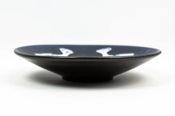 Lisa Larson – Assiette  émaillée « Variété » pour Gustavsberg, Suède, 1956