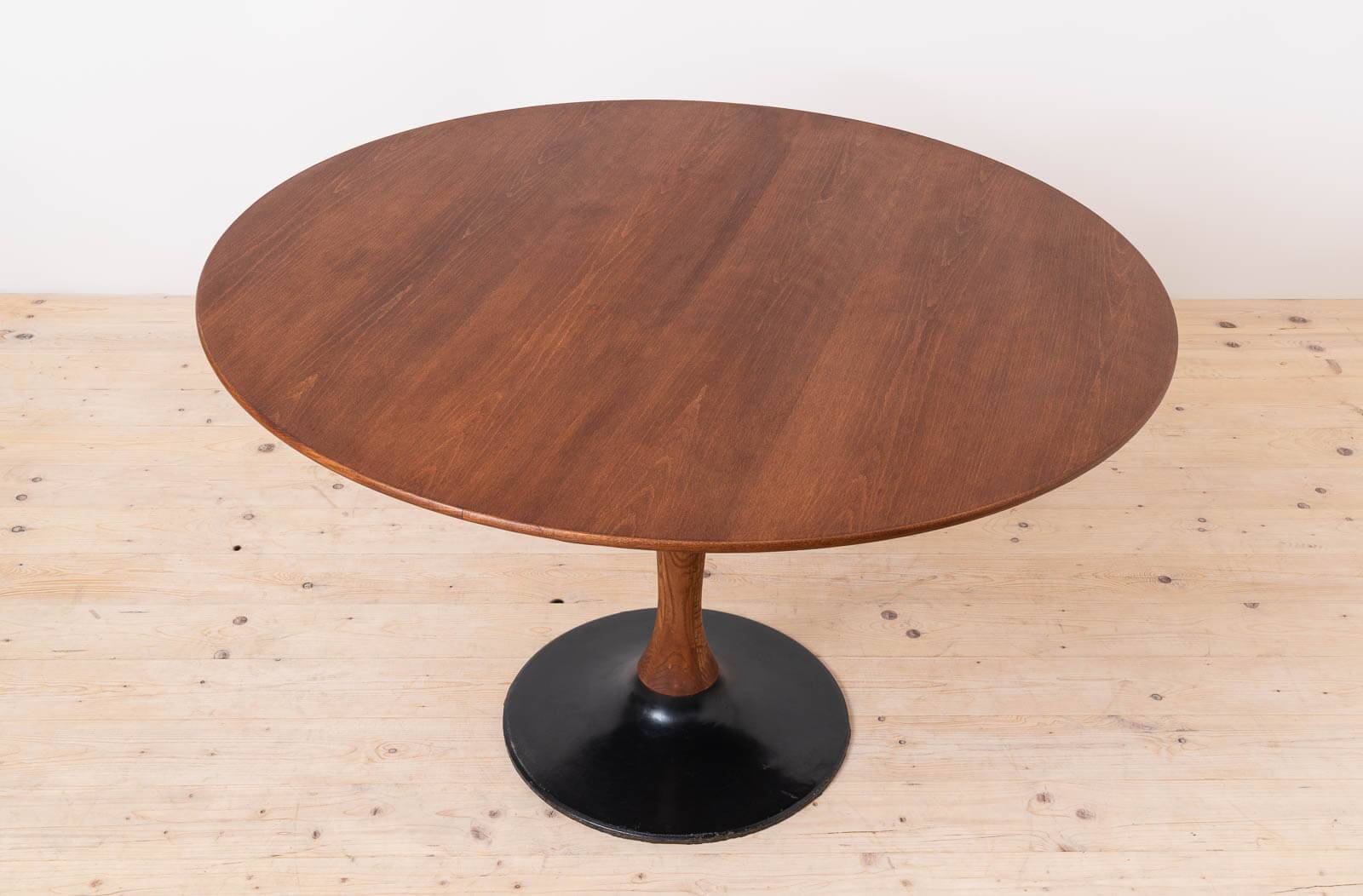 Mid Century Modern Round Dining Table, Czechoslovakia, Eero Saarinen Style