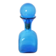 Carafe en verre bleue