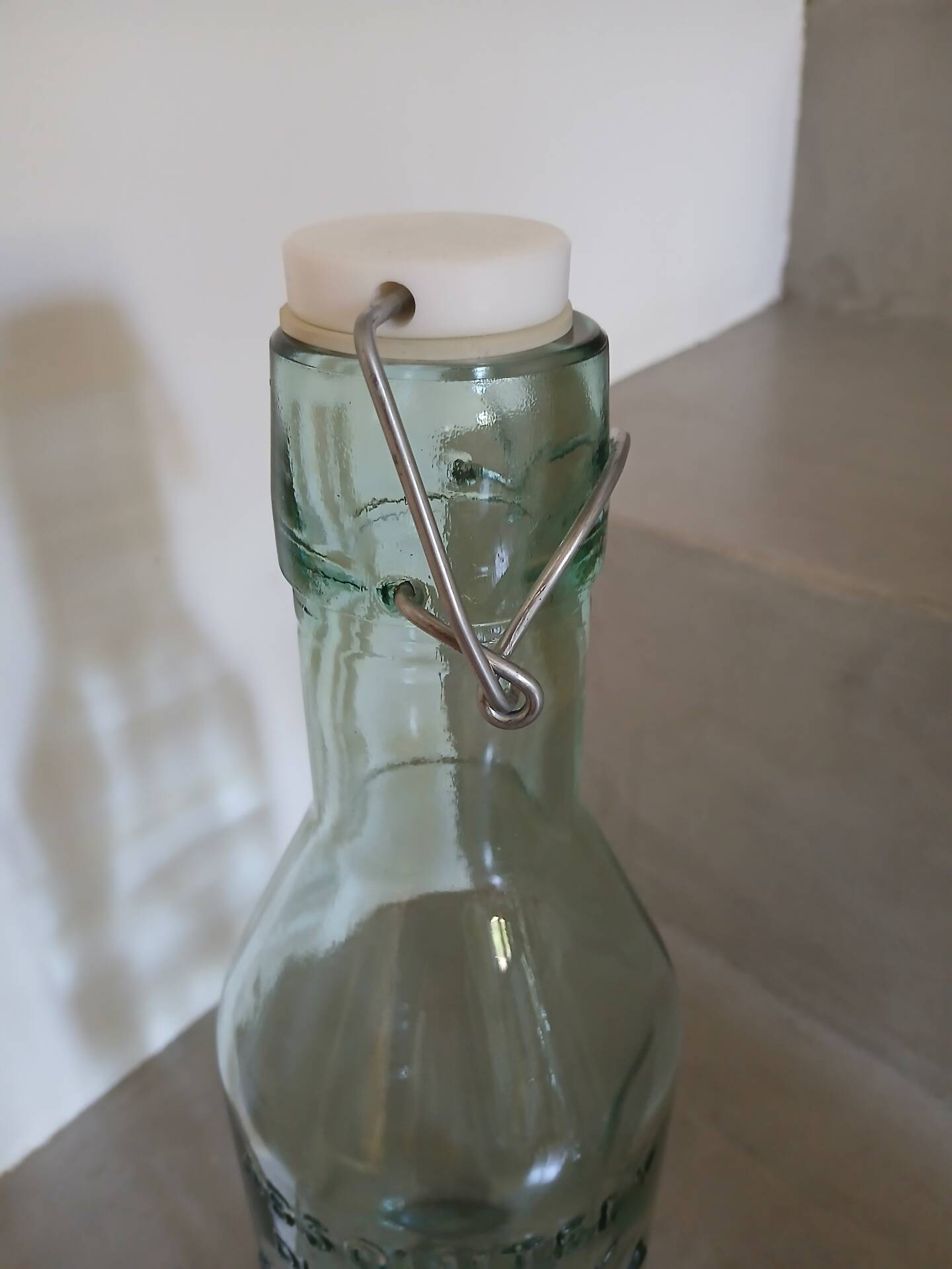 3 carafes en verre