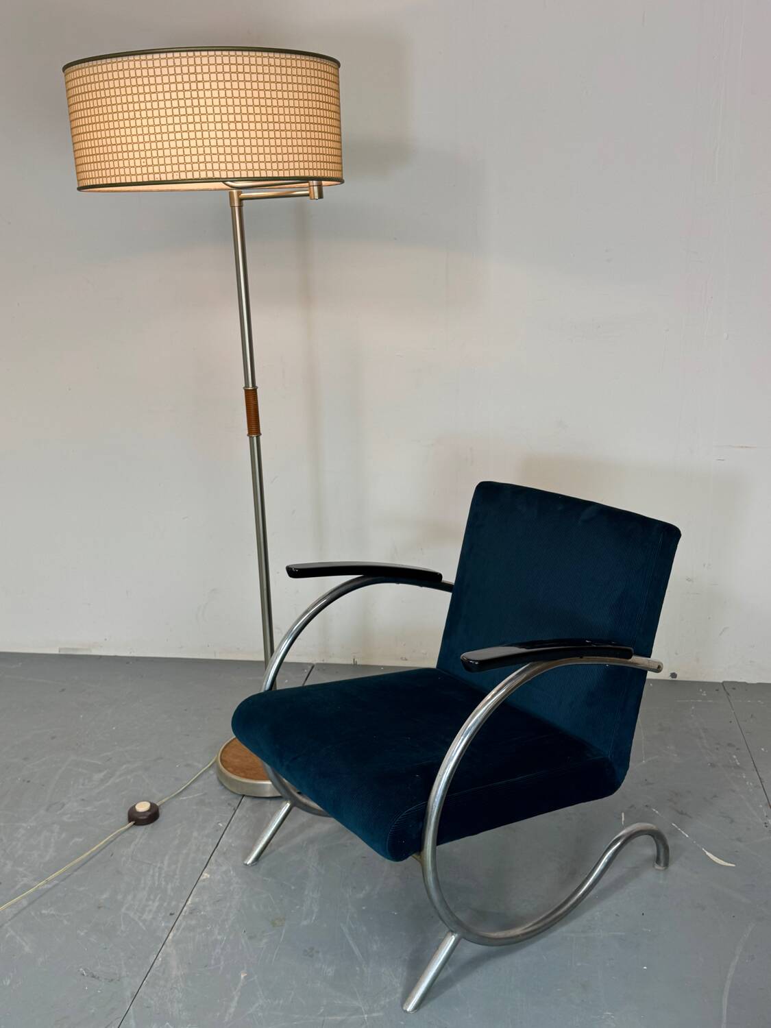 Bauhaus Wood and Steel Floor Lamp, 1950s