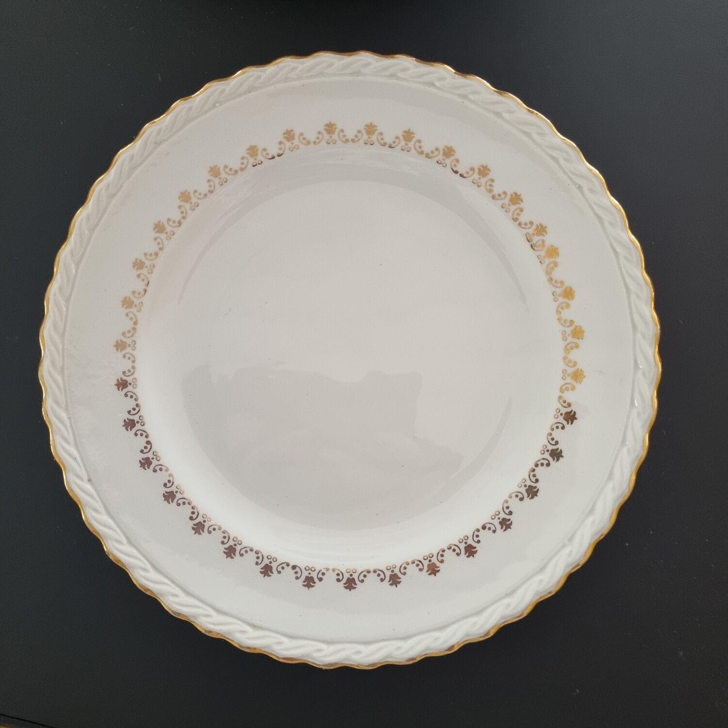 24 vintage L'amandimoise earthenware plates