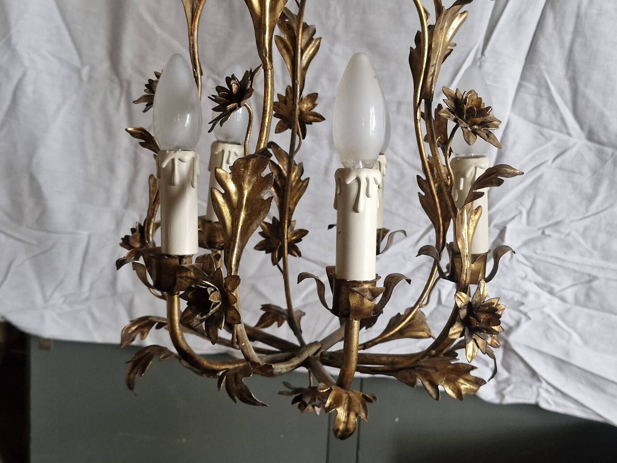 Rare suspension / antique chandelier with 5 lights - Flowers & Foliage in gilded metal