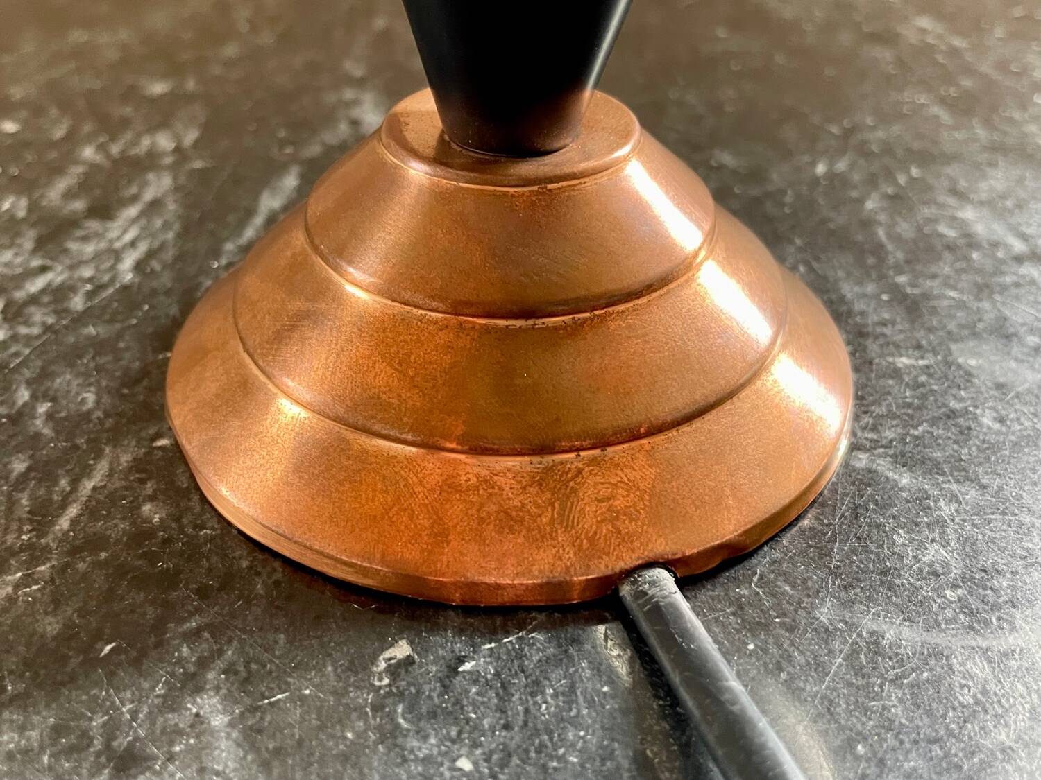 Lampe à poser cuivre opaline vintage