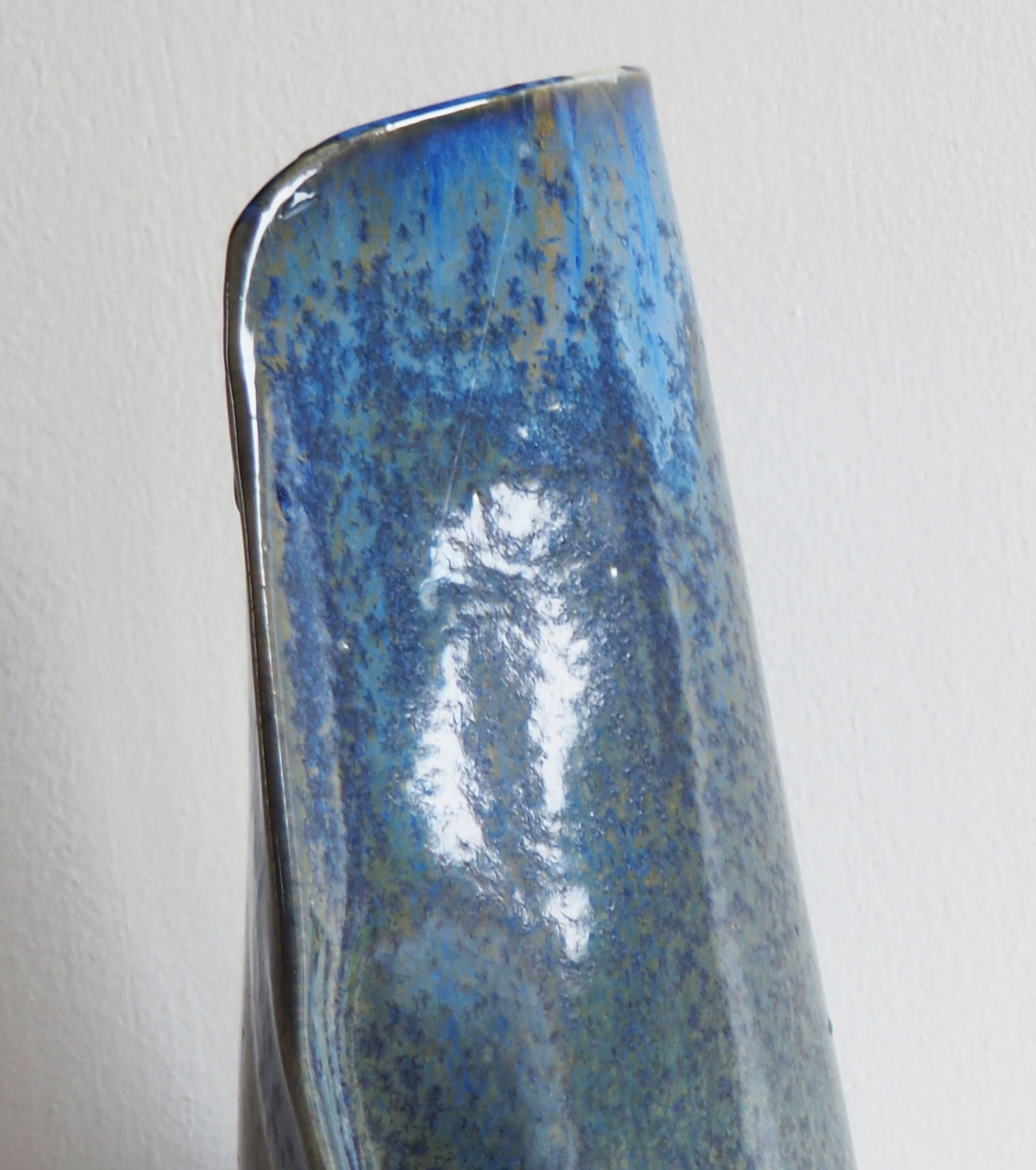 High water vase