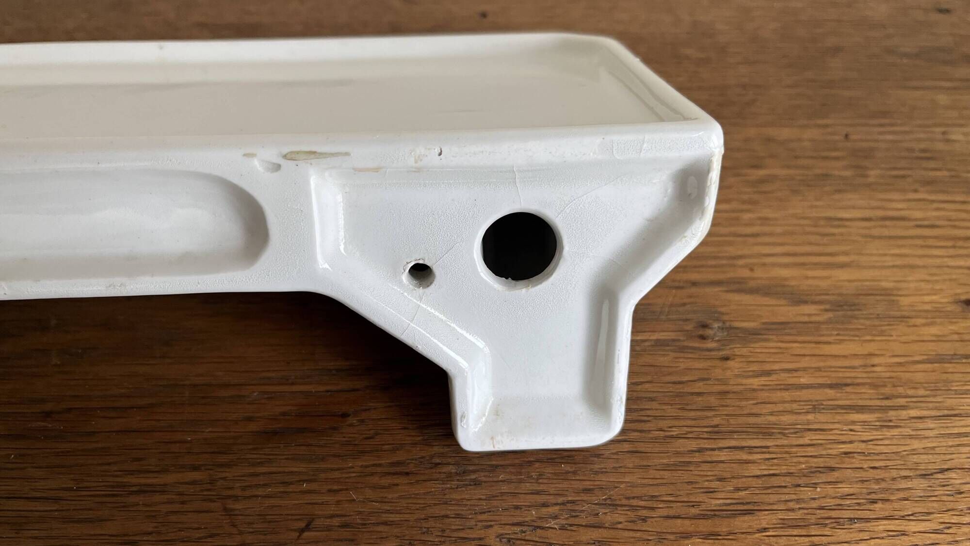XS shelf tablet in white porcelain 1950 L30cm