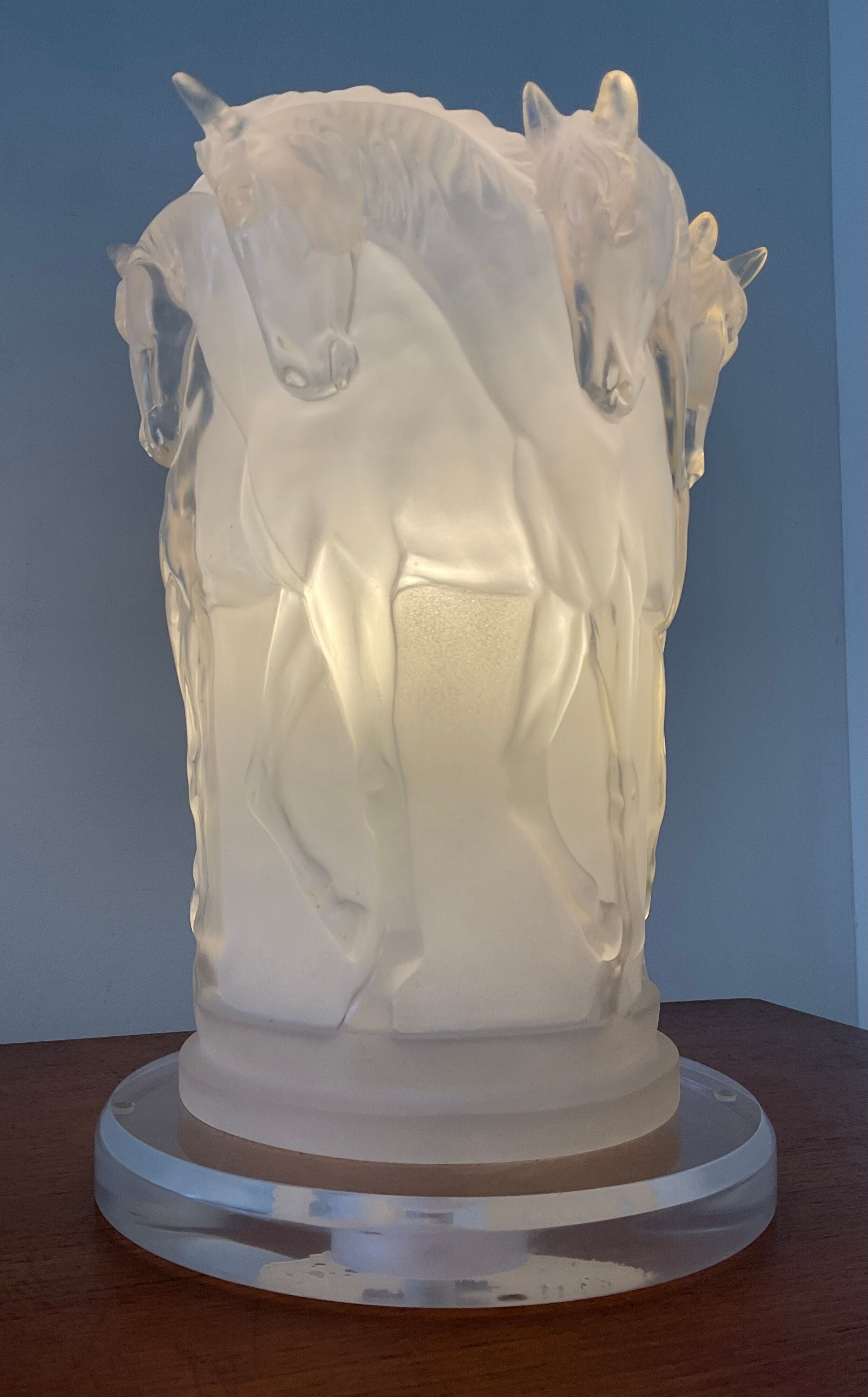 Lamp decorated with horses in plexiglass from the 70s