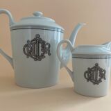 Théière et pot à lait Dior