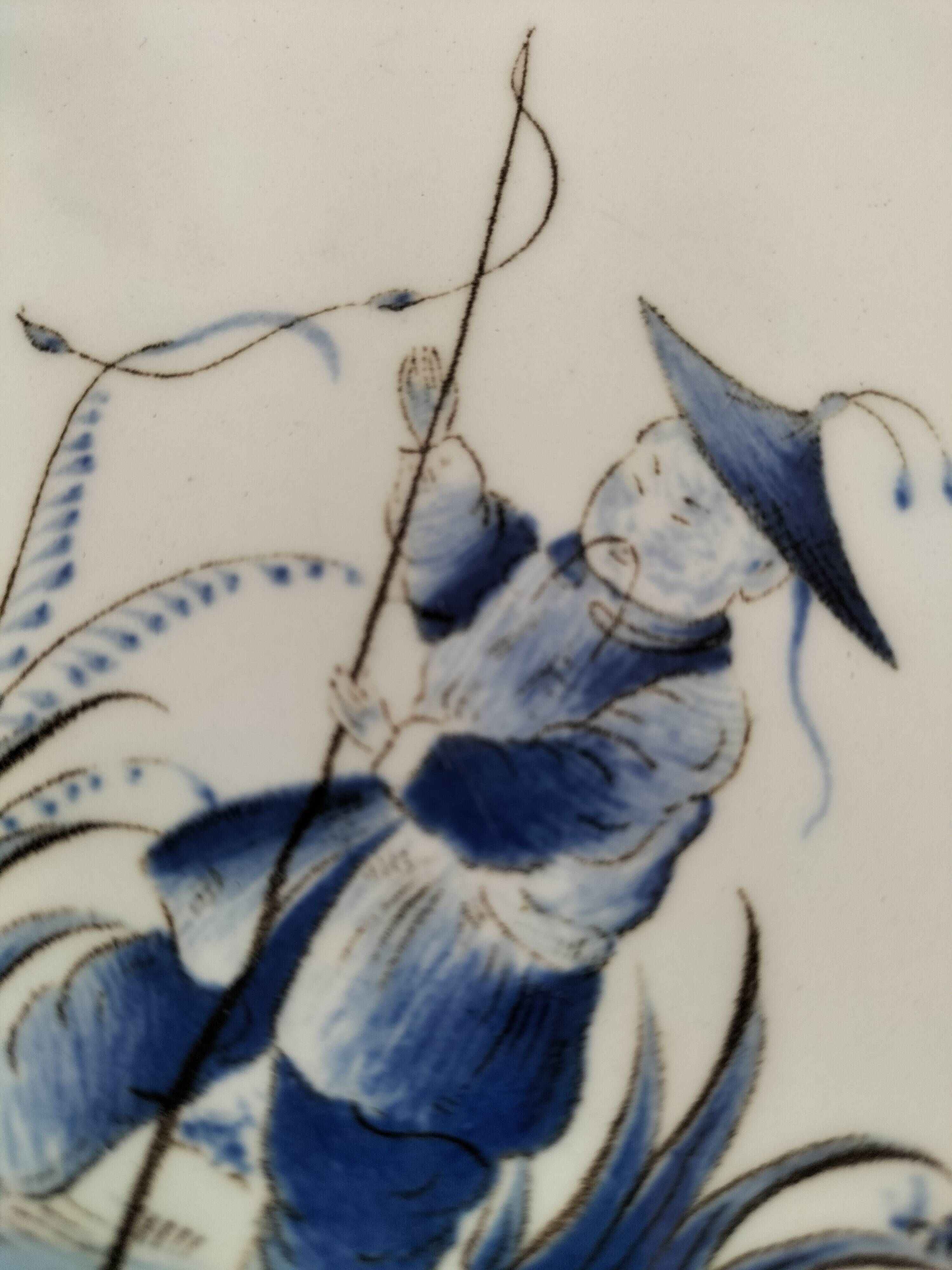 Assiette KG Lunéville décor pêcheur bleu