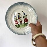 St amand Breton plates, Breton