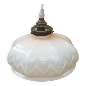 Ancienne suspension art deco opaline rose vintage