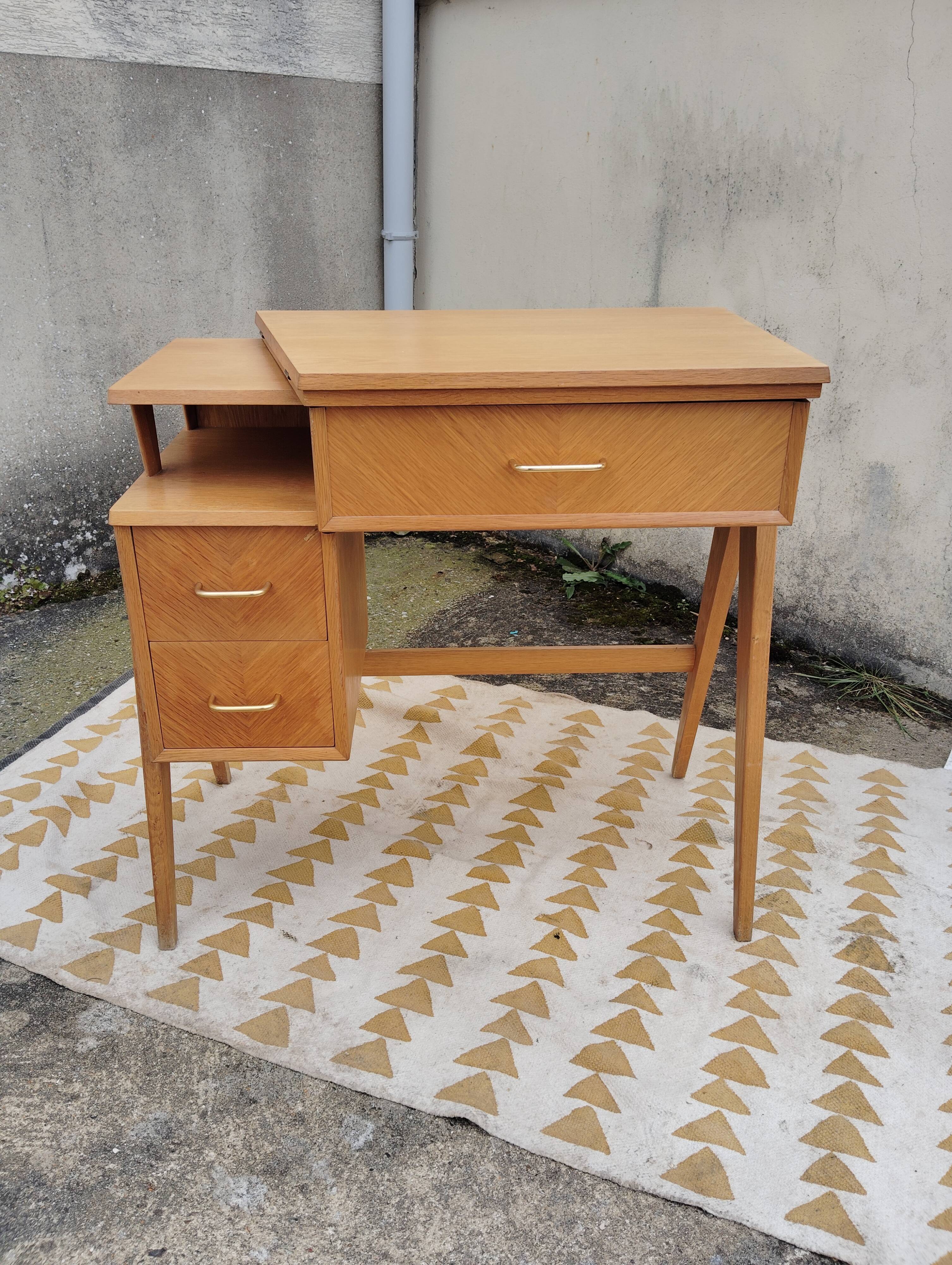 Scandinavian desk based on a Singer piece of furniture.