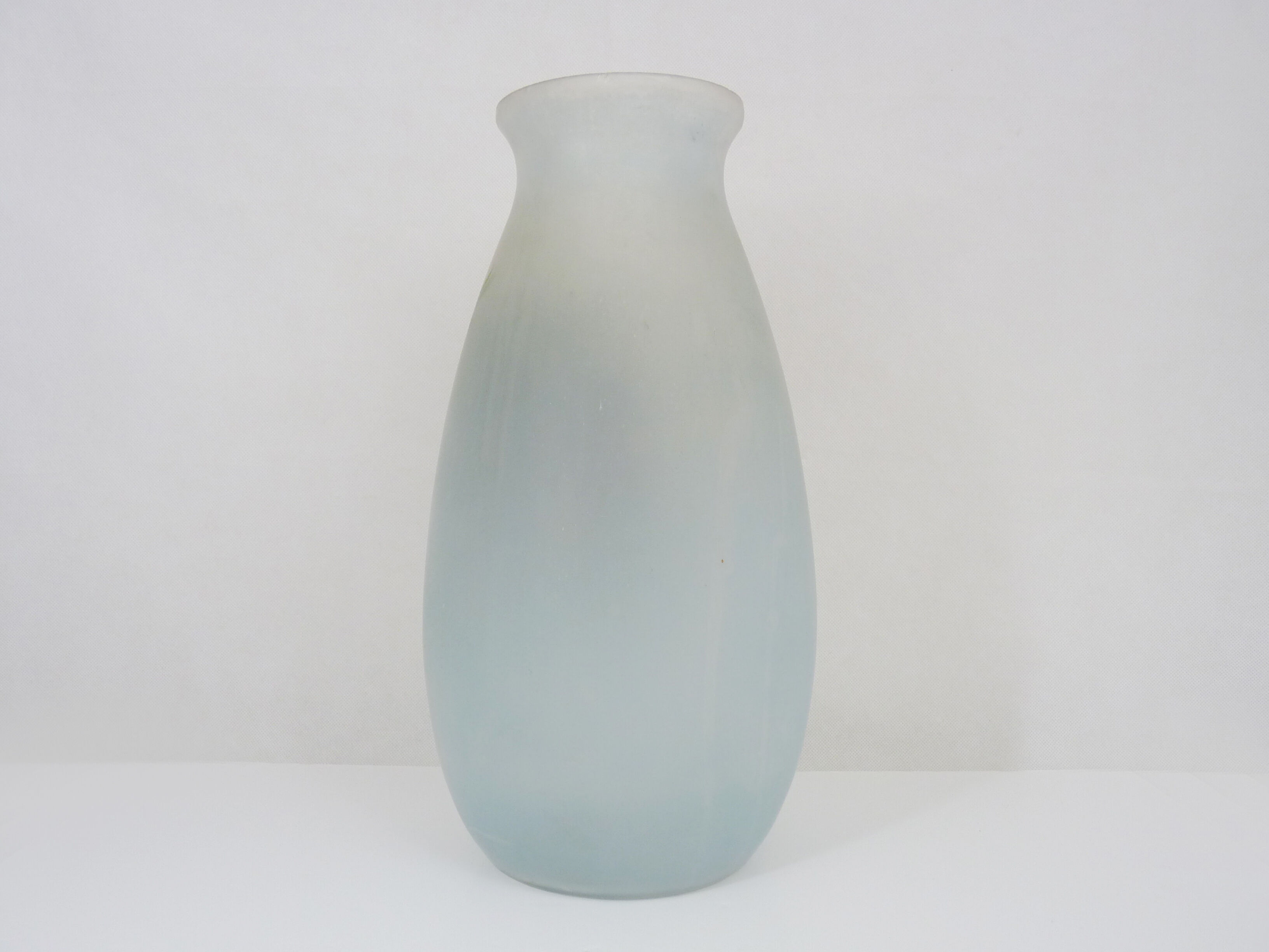 Art Nouveau vase signed floral decoration in glass paste. 40 cm. Year 20