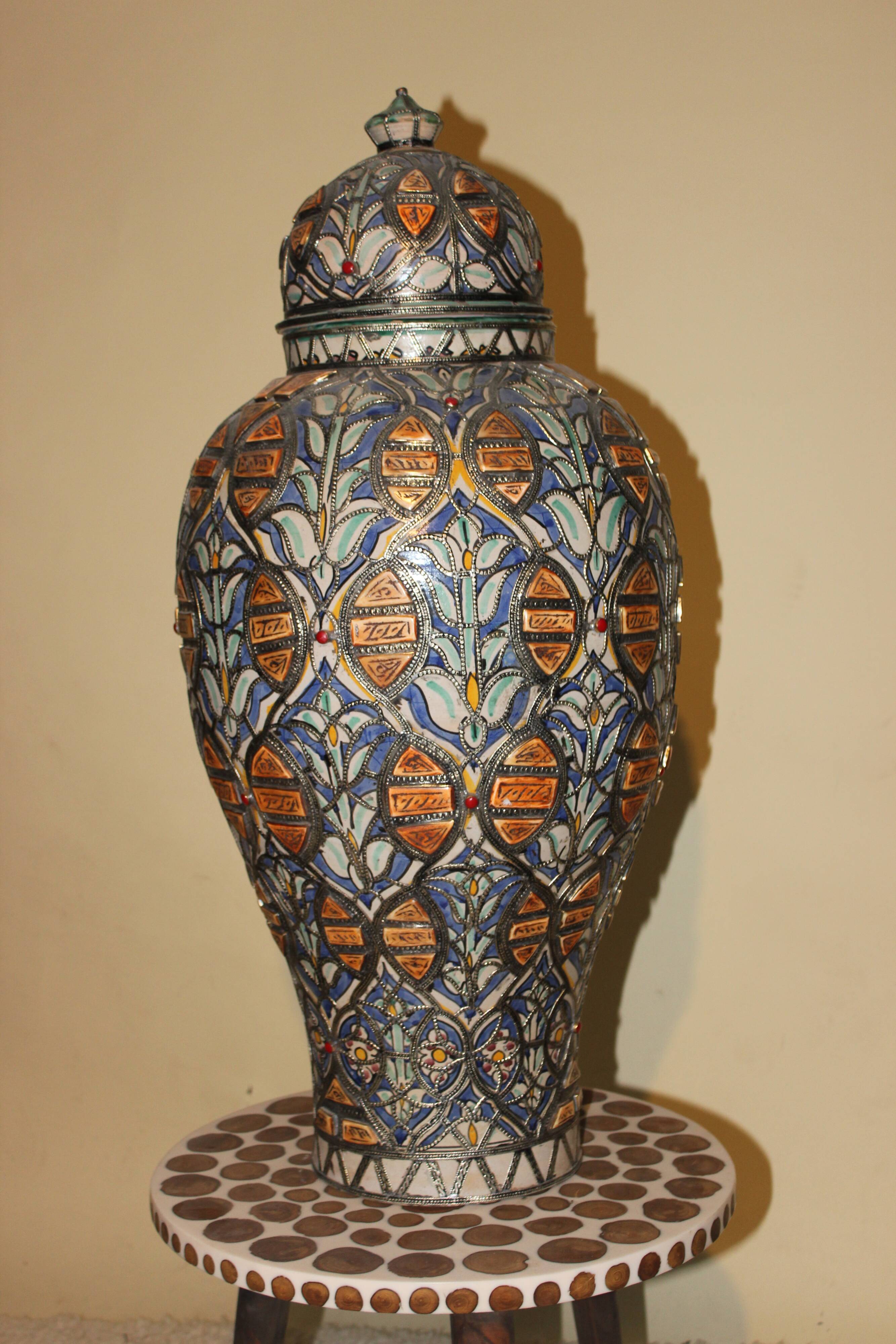 Ceramic vase
