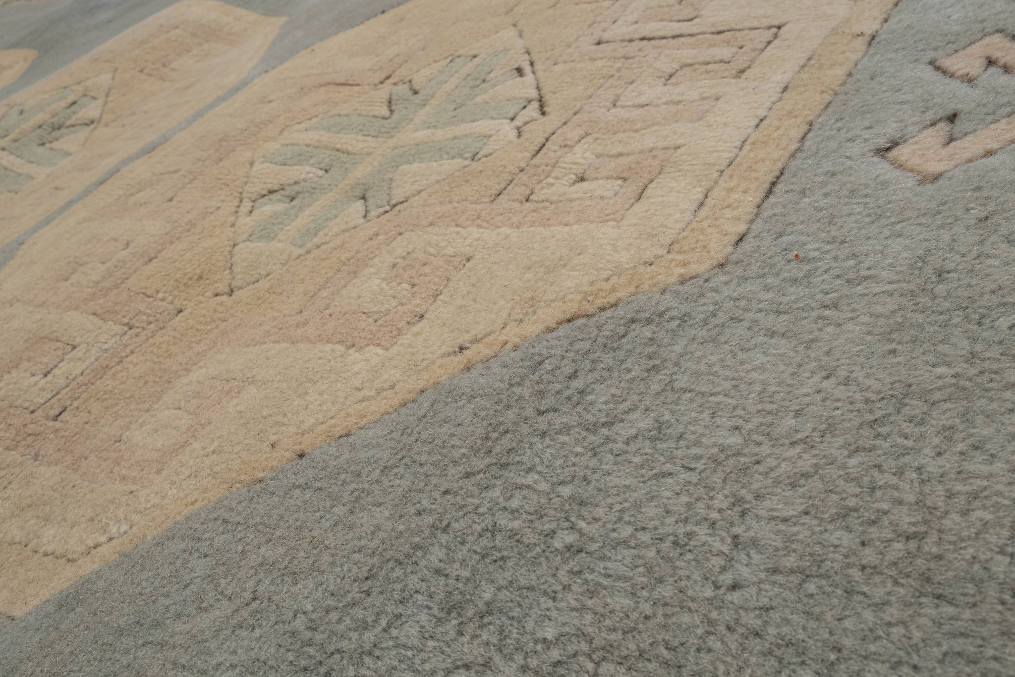 Rug 225x280 cm