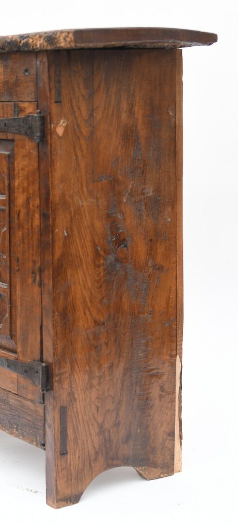 Low Spanish style buffet