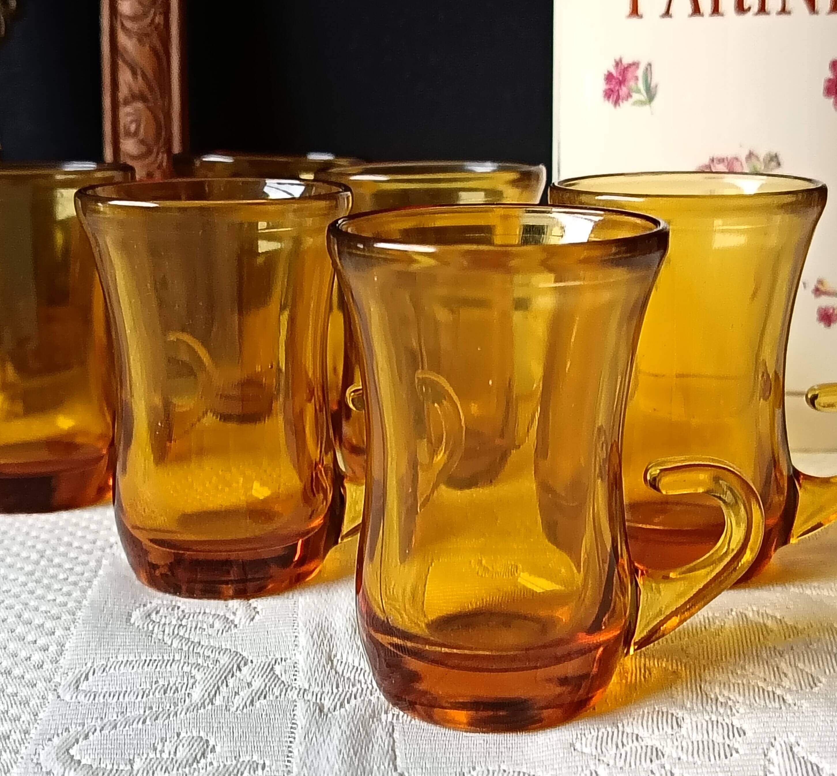 6 vintage Italian espresso cups, 1960s liqueur glasses, amber brown.