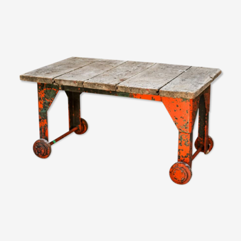 Table basse industrielle metal et bois