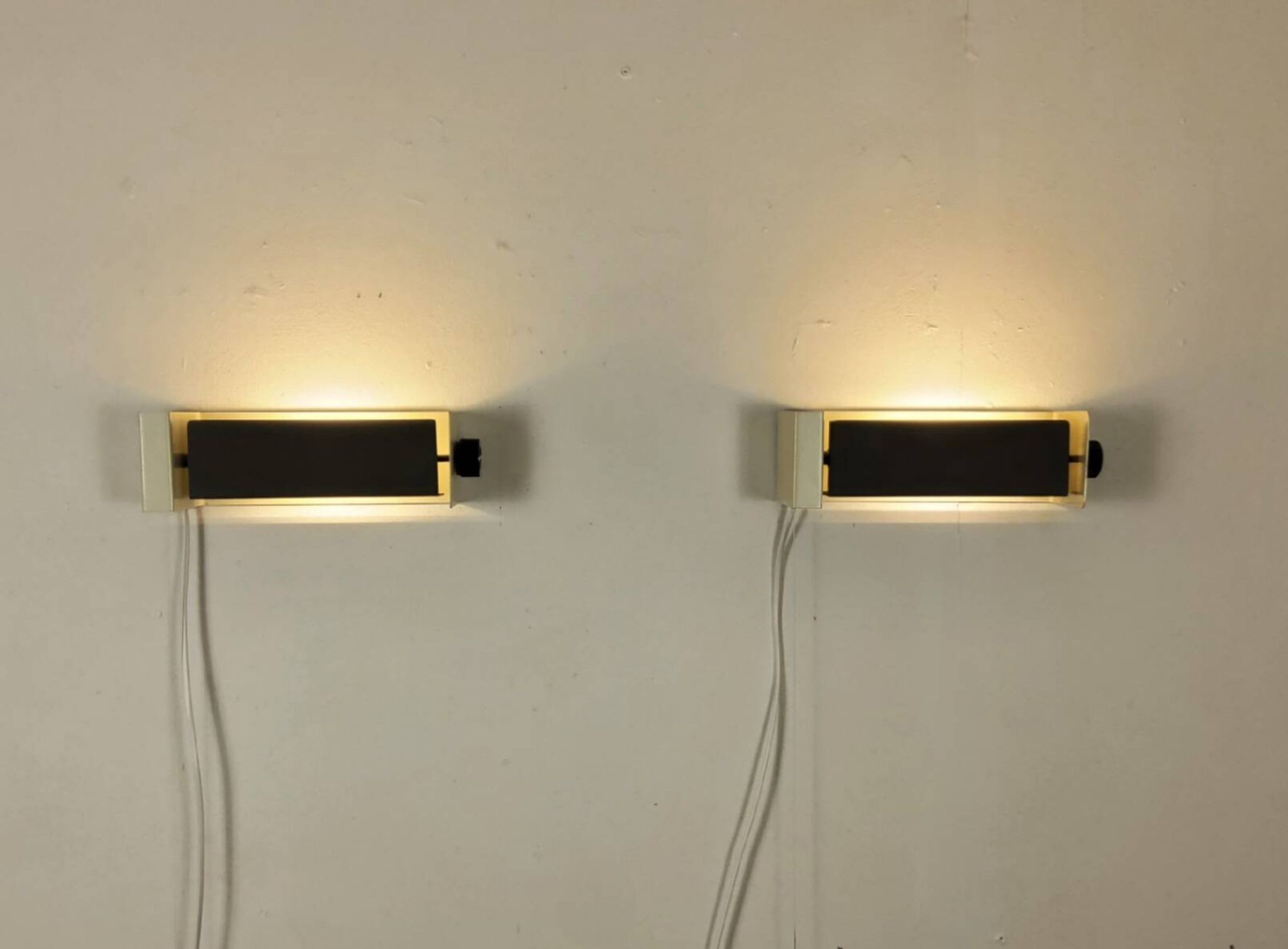 Hiemstra Evolux bedside lamps Holland