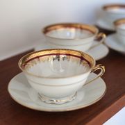 Vintage coffee cups made of fine Limoges porcelain - Raspberry and golden décor