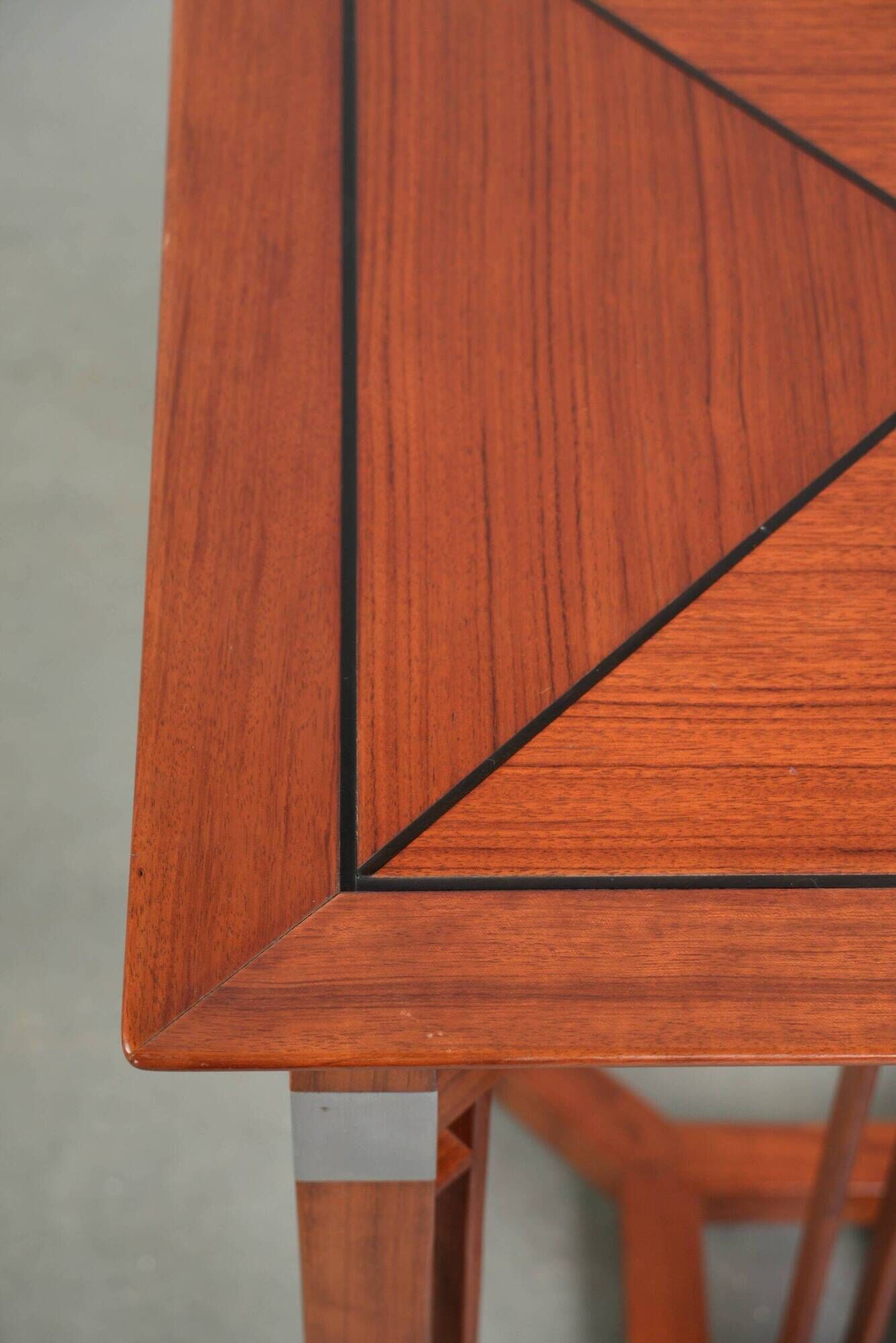 Tall Art Deco design side table with removable top