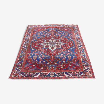 Bakhtiar handmade antique Persian rug 200 x 160 cm