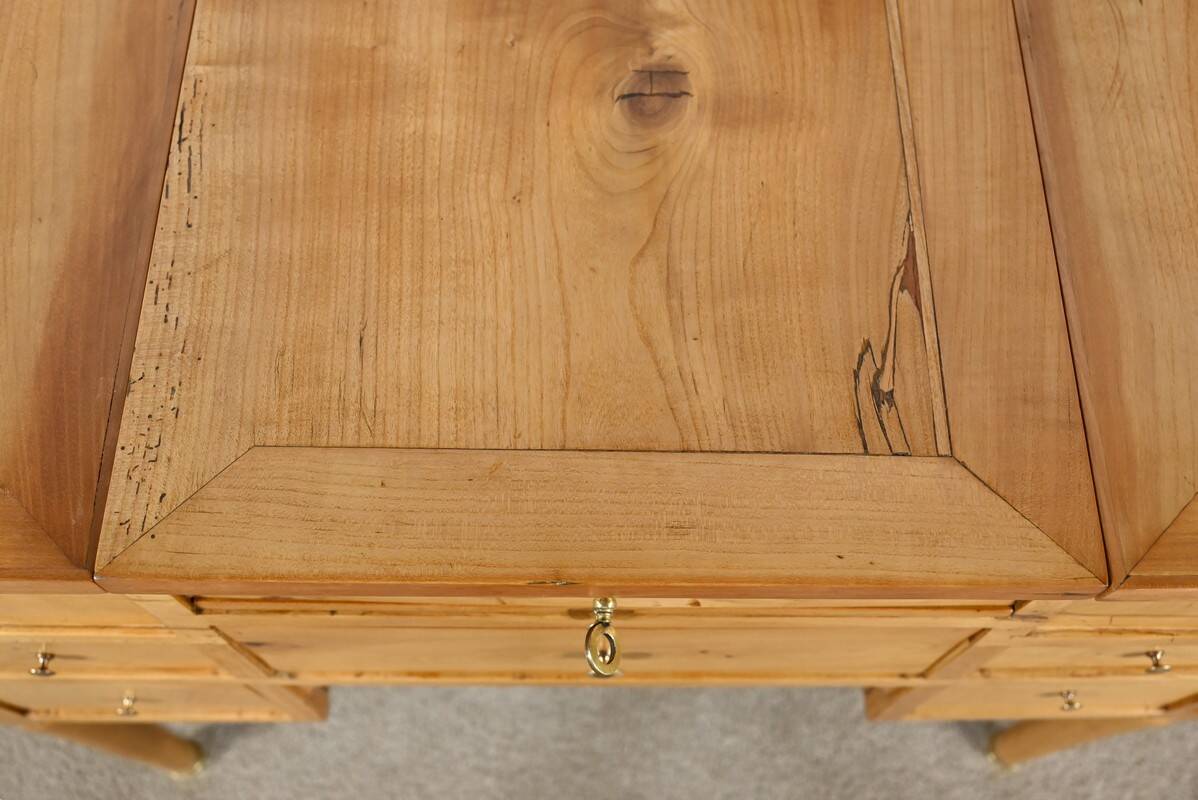 Small Dressing Table in Solid Cherry, Louis XVI Period – Late 18th Century