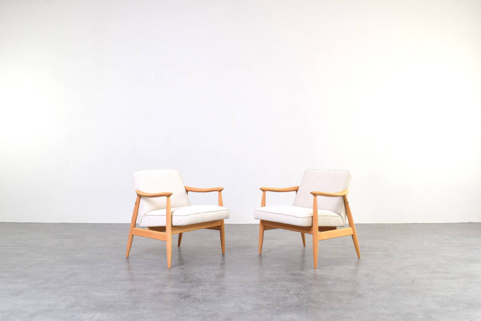 Mid-Century lounge chairs by J. Kędziorek, 1960s, set of 2.