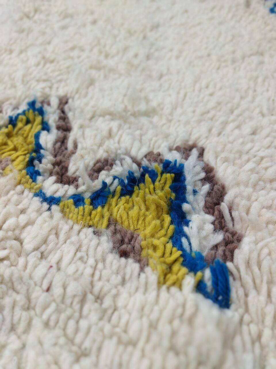 Handmade wool Berber rug 312x193 cm