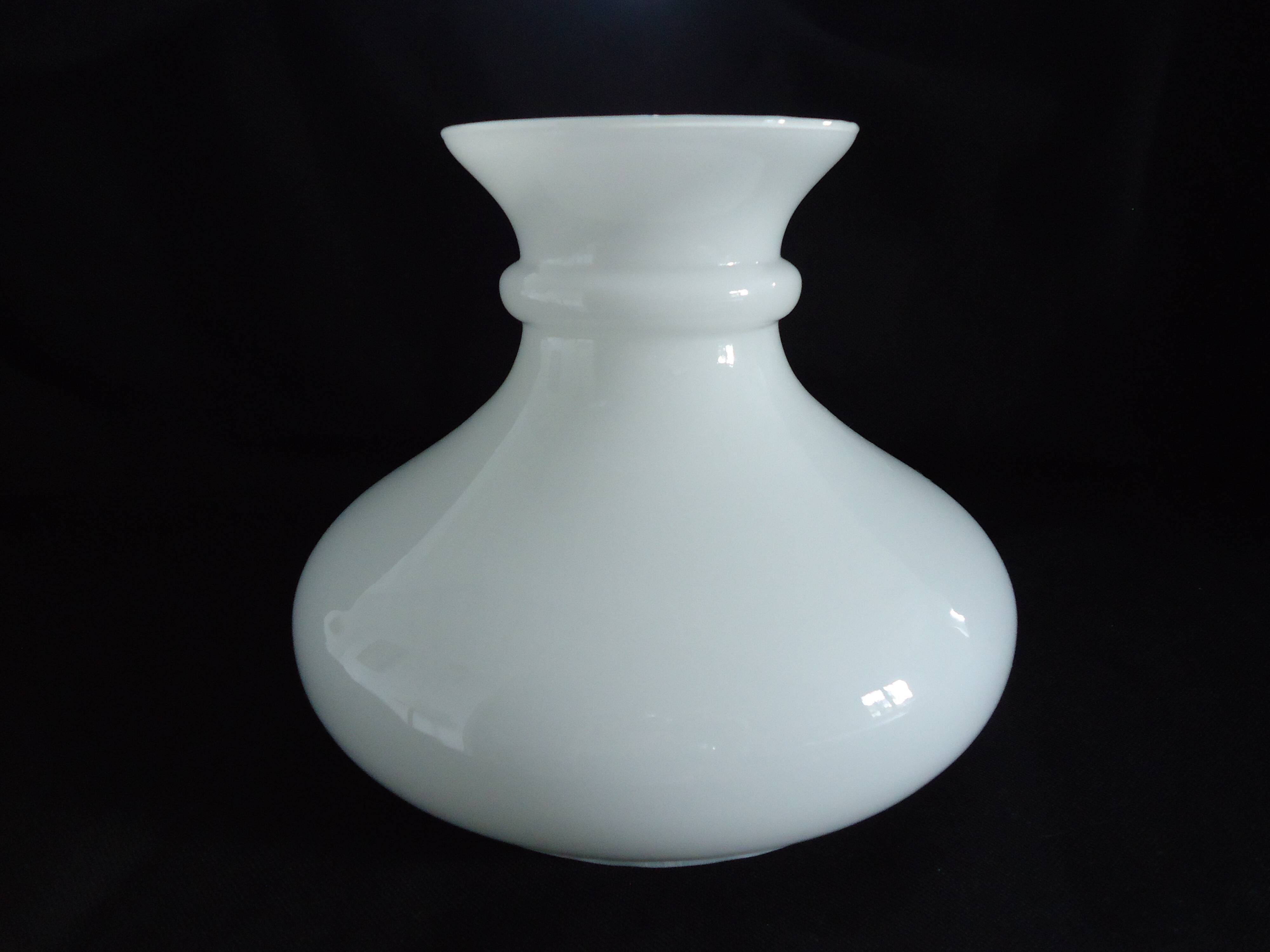 Large vintage white opaline lampshade H.20 cm Elegant lighting A661