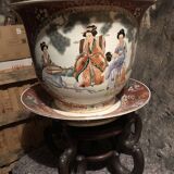 Chinese vasque