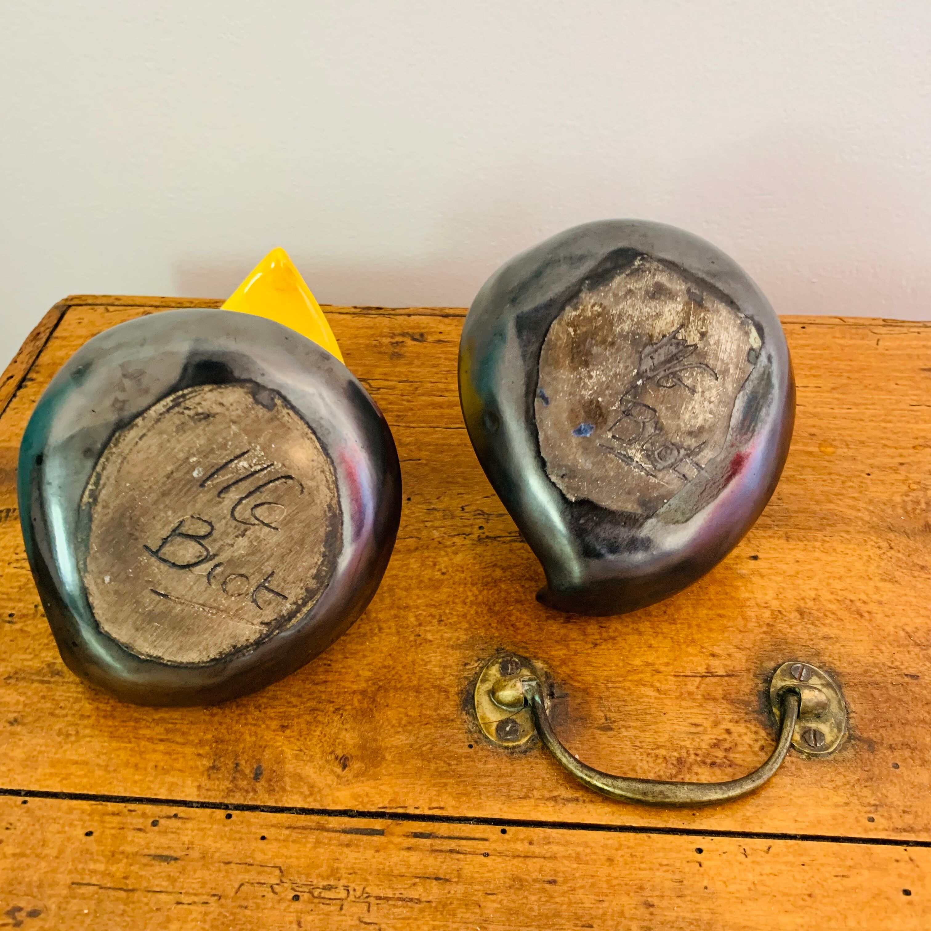 Paire de bougeoirs en céramique vintage
