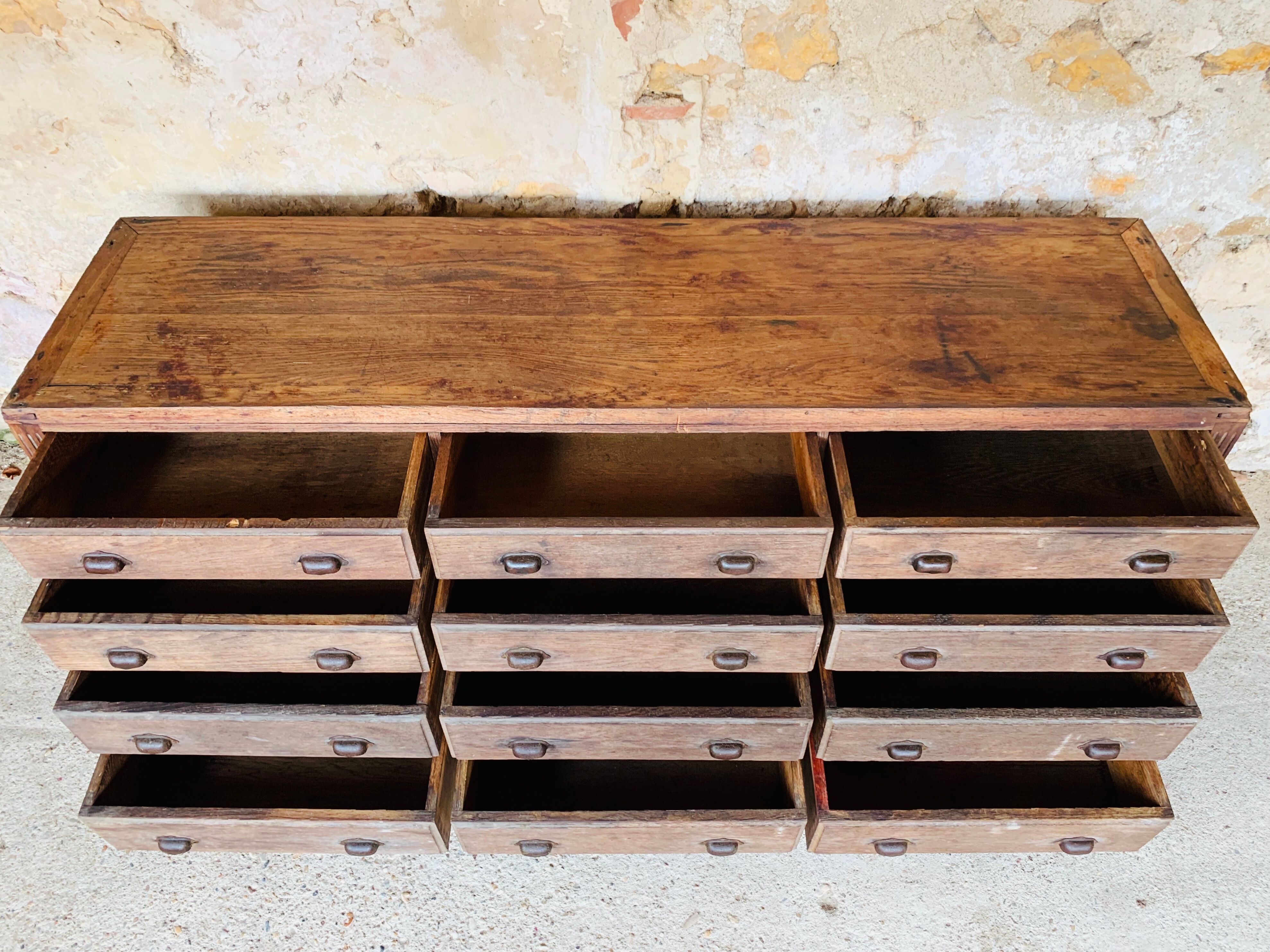 Cabinetmaker's workshop furniture with 12 drawers circa 30's/40's