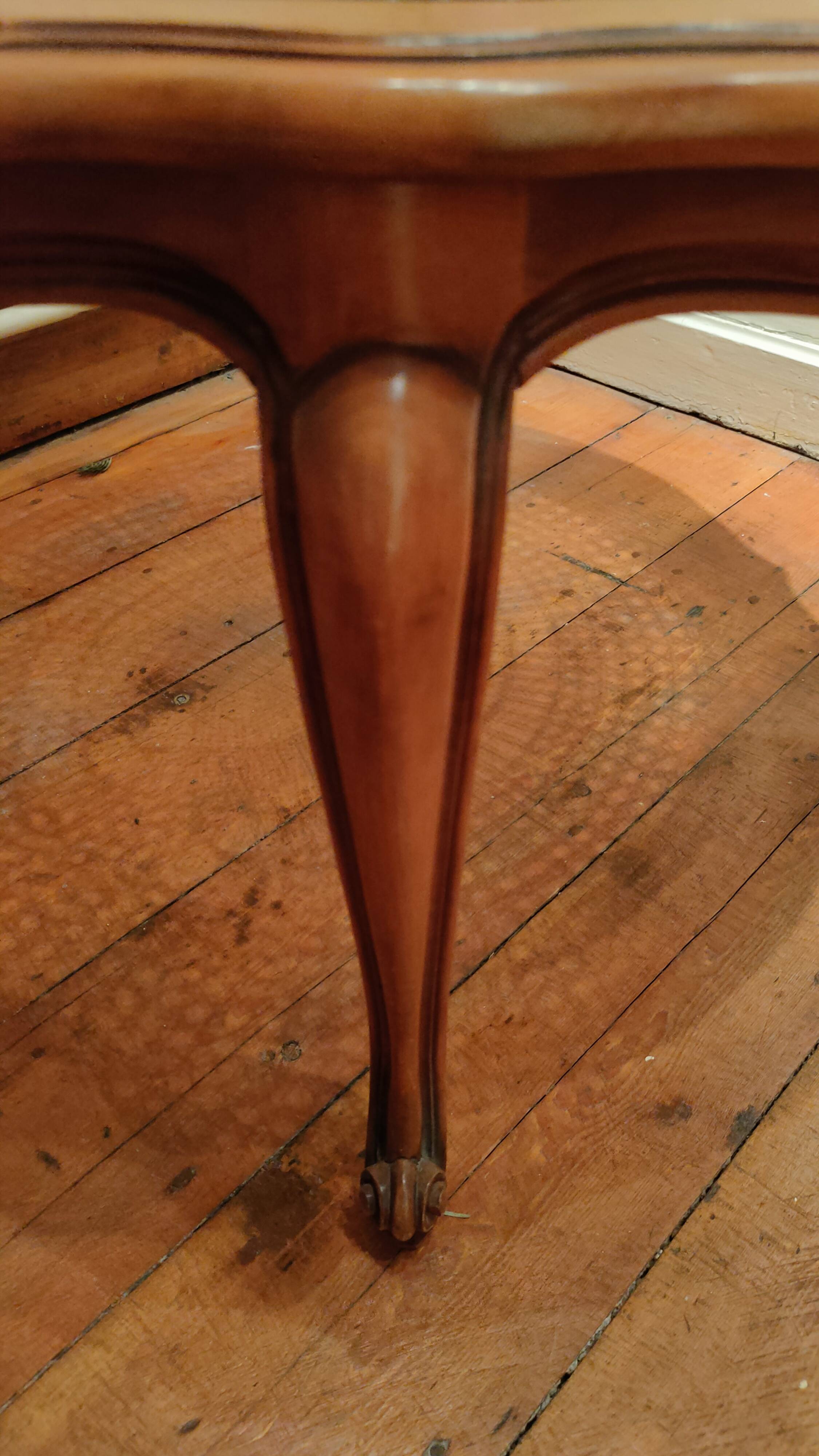 Table basse bois et cannage plateau verre