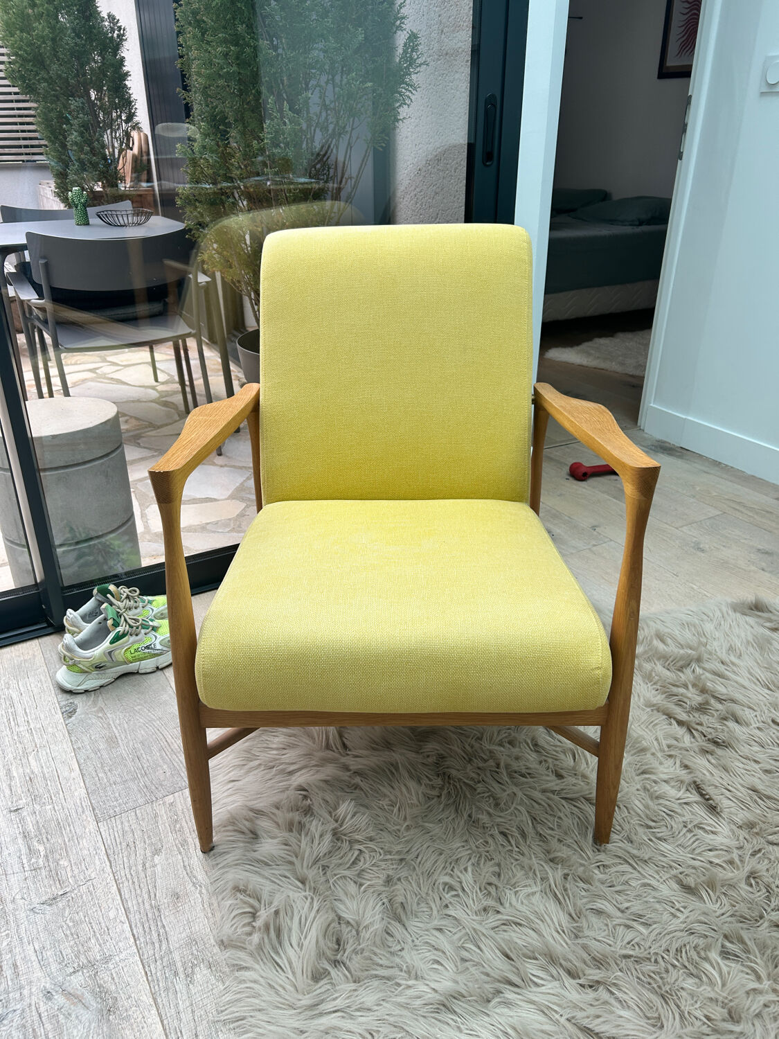 Floating Red Edition Armchair