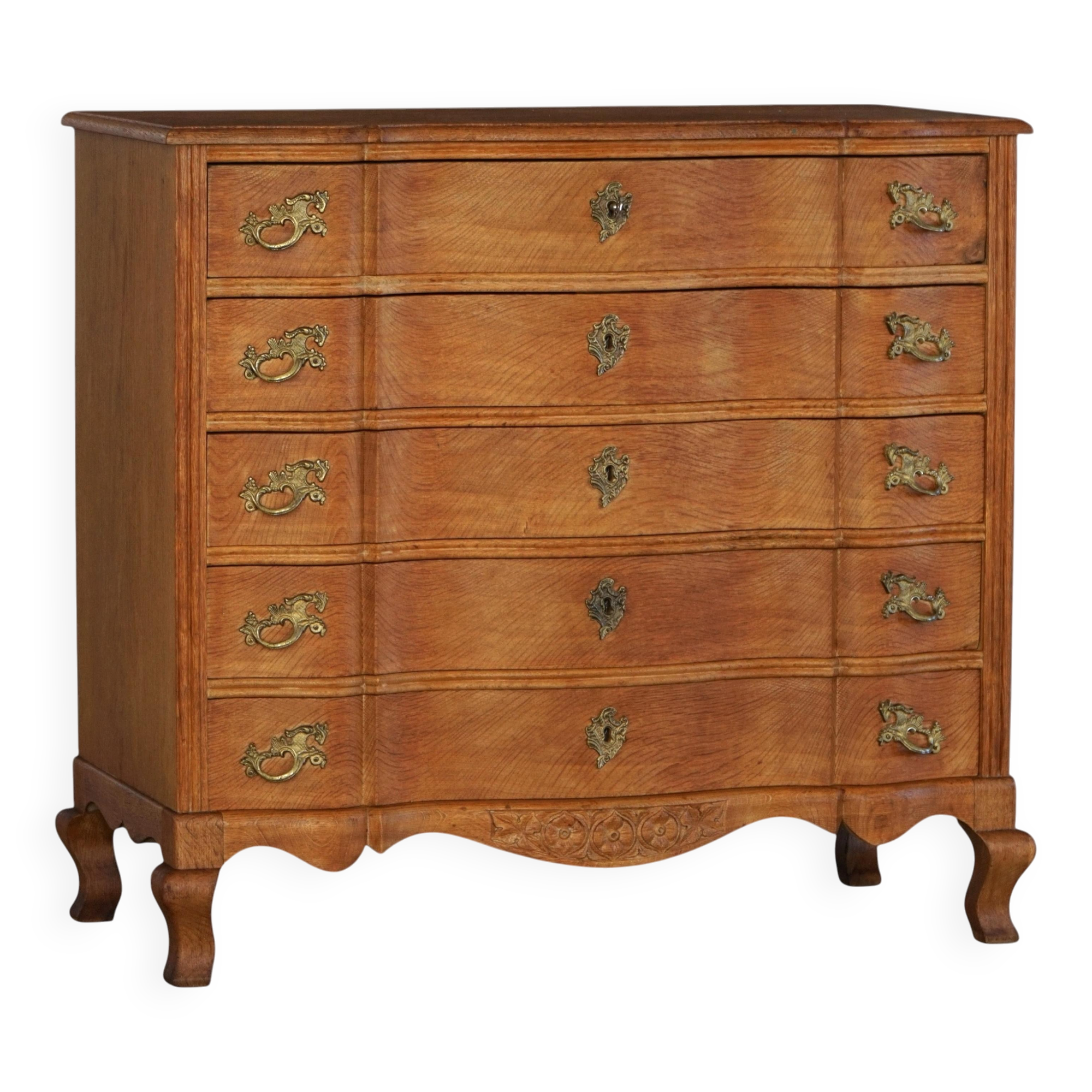 Commode danoise moderne du milieu du siècle en Oak, Henning Kjærnulf, années 1960