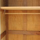 Armoire asymétrique
