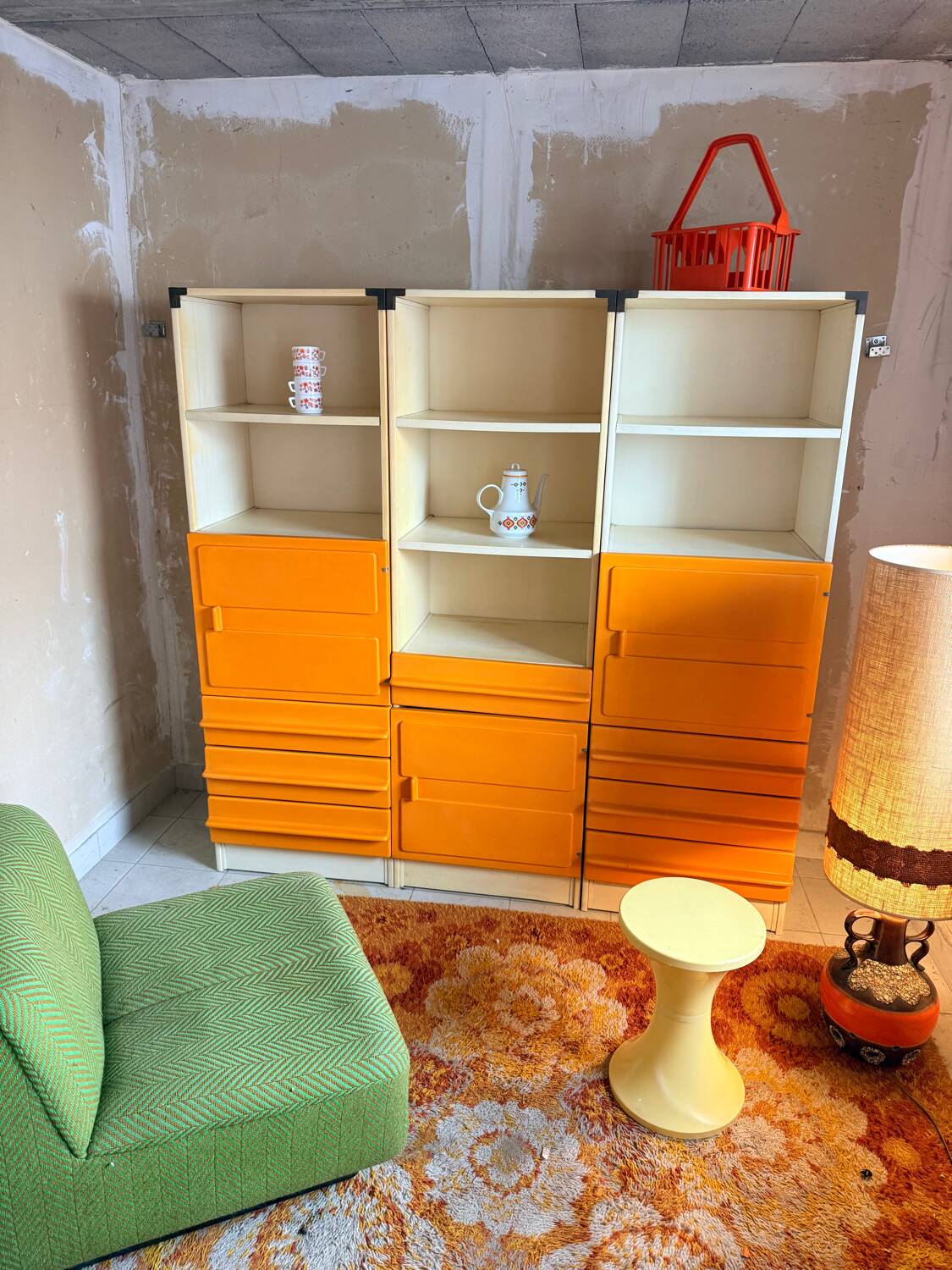 Set of 3 "Space Age" Storage Columns - 1970 Design