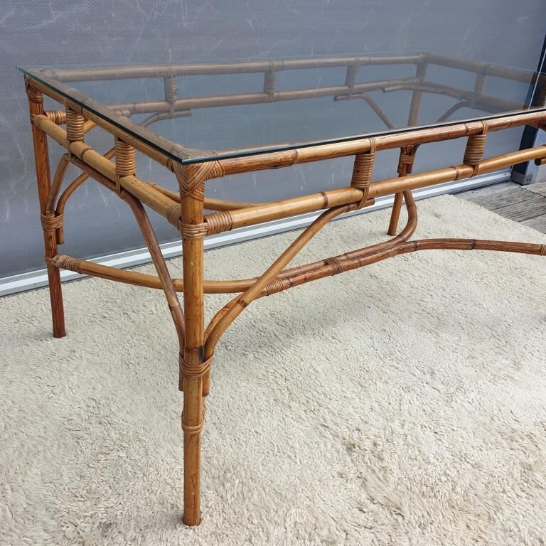 Table en rotin vintage