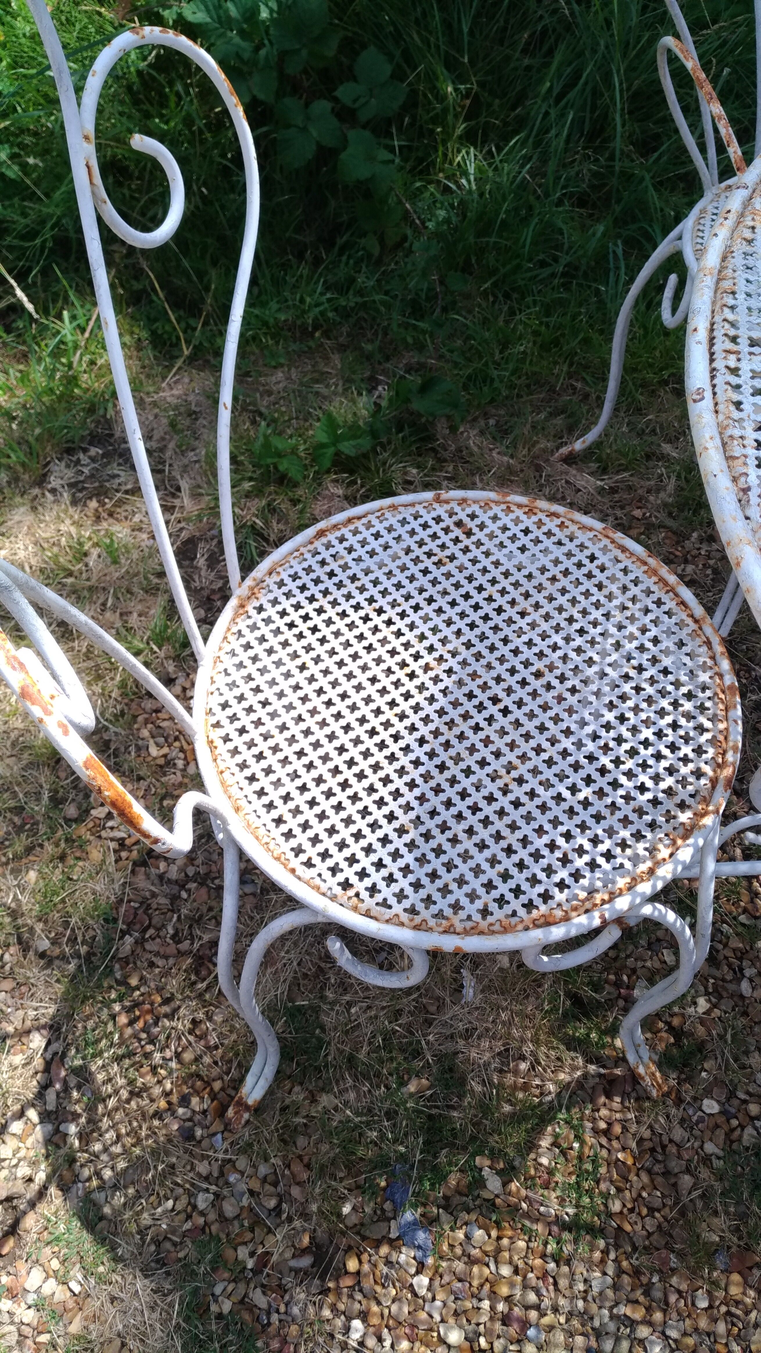 Garden furniture in iron