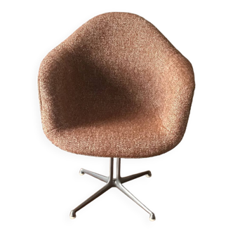 Fauteuils Charles & Ray EAMES . Mobilier International pour HERMANN MILLER Éditeur La Fonda 1961