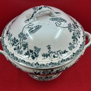 Soup tureen or vegetable dish Modern Style by Hamage Saint Amand