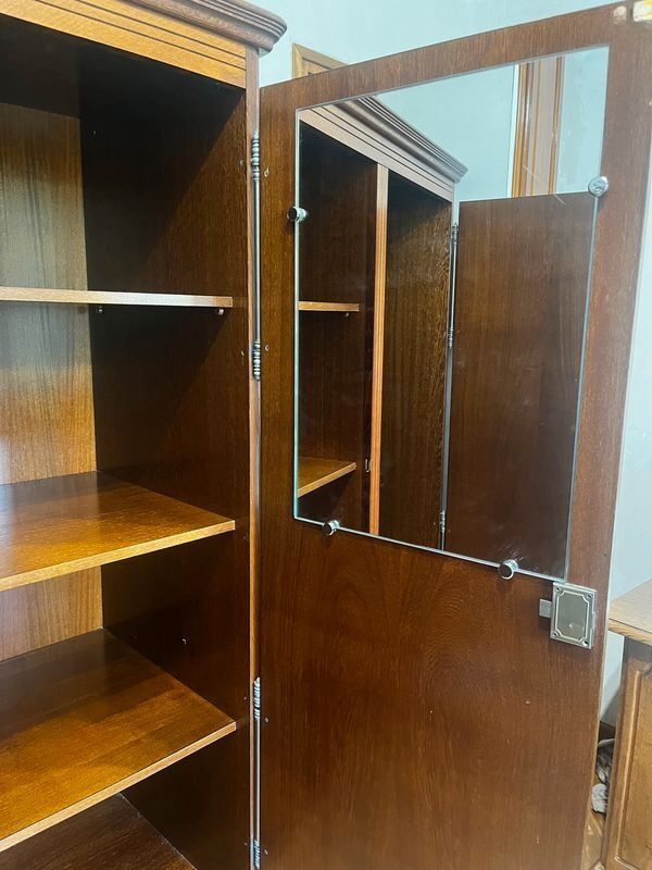 Armoire en chêne