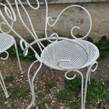 Salon de jardin ancien en fer plein milieu xxeme